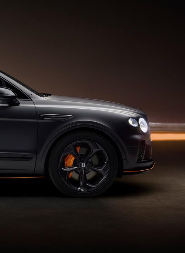 Bentayga S